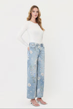 Load image into Gallery viewer, Vervet Super High Rise Extreme Vintage Flare Floral Denim
