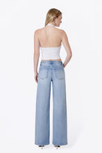 Load image into Gallery viewer, Vervet High Rise Hotfix Embellished Jeans