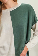 Load image into Gallery viewer, Forest Finder Color Block Sweater
