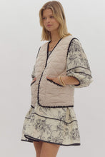 Load image into Gallery viewer, Whipstitch Quilted Vest
