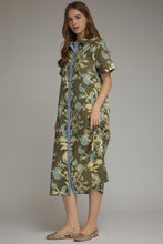 Load image into Gallery viewer, Blue Ridge Bloom Midi Dress
