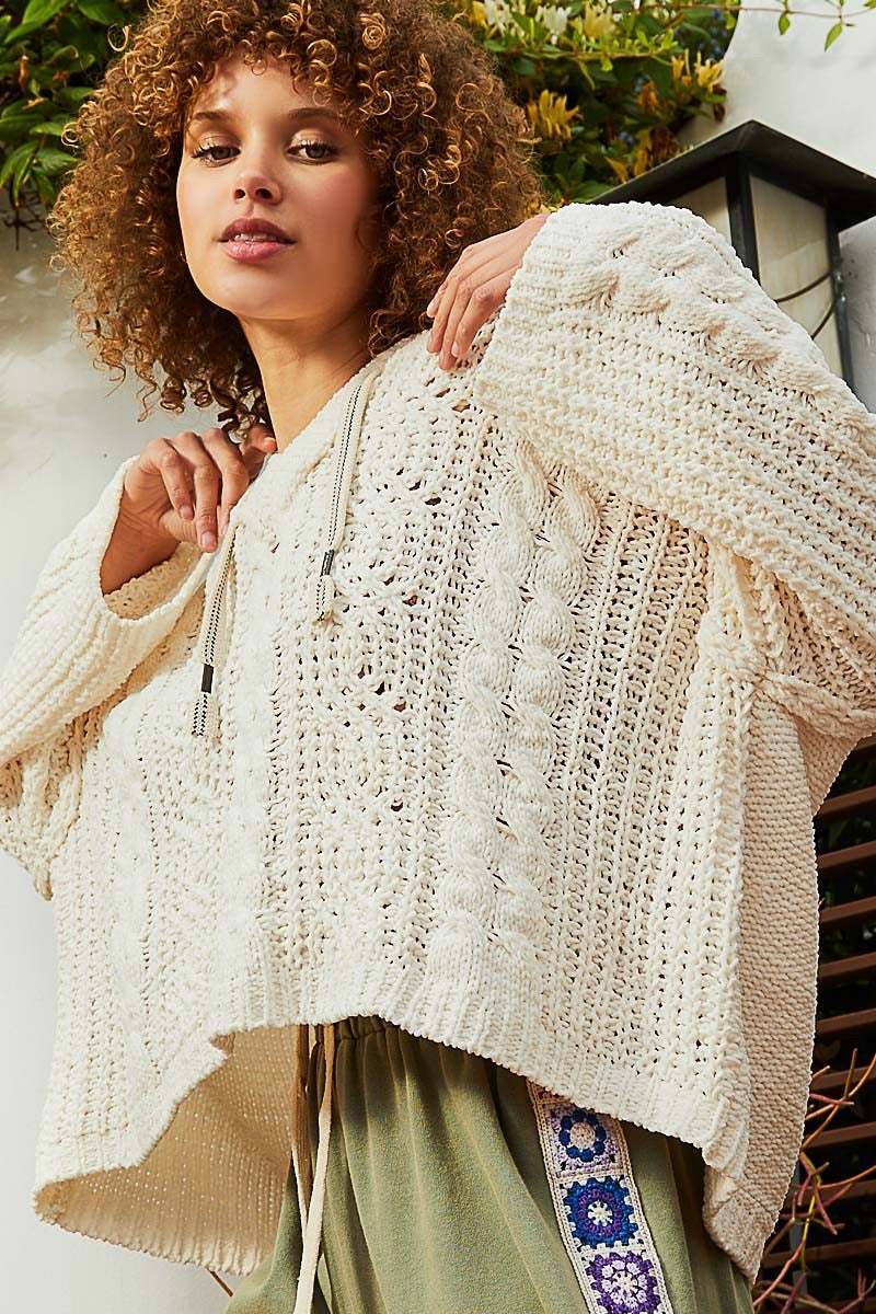 Cozy Cabin Oversized Sweater / Cream