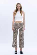 Load image into Gallery viewer, Vervet Leopard Print Wide Leg Jeans
