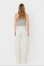 Load image into Gallery viewer, Vervet High Barrel with Darts / Stripe
