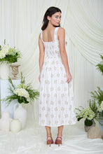 Load image into Gallery viewer, Tablecloth Florals Midi Dress
