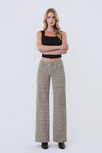 Load image into Gallery viewer, Vervet Mid Rise Wide Leg Full Length Leopard Print
