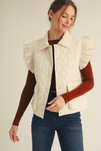 Load image into Gallery viewer, Tiny Bow Embroidered Quilted Vest
