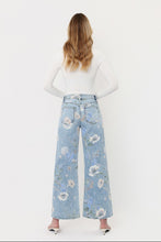 Load image into Gallery viewer, Vervet Super High Rise Extreme Vintage Flare Floral Denim

