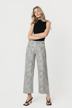 Load image into Gallery viewer, Vervet High Rise Leopard Print Baggy Wide Leg
