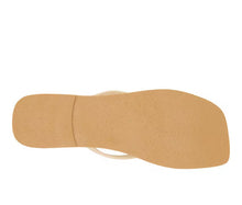 Load image into Gallery viewer, Matisse Bouquet Natural Flip Flop
