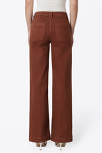 Load image into Gallery viewer, Lovervet High Rise Patch Pocket Denim / Chocolate Fondant
