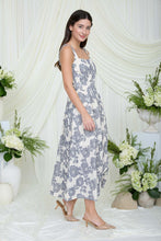 Load image into Gallery viewer, Julie Anne Jacquard Midi Dress
